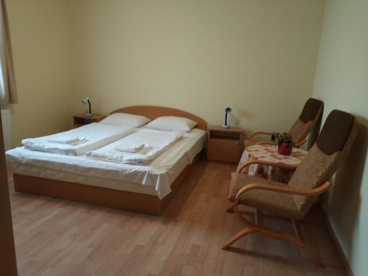Villa Nova Heviz Ngoại thất bức ảnh