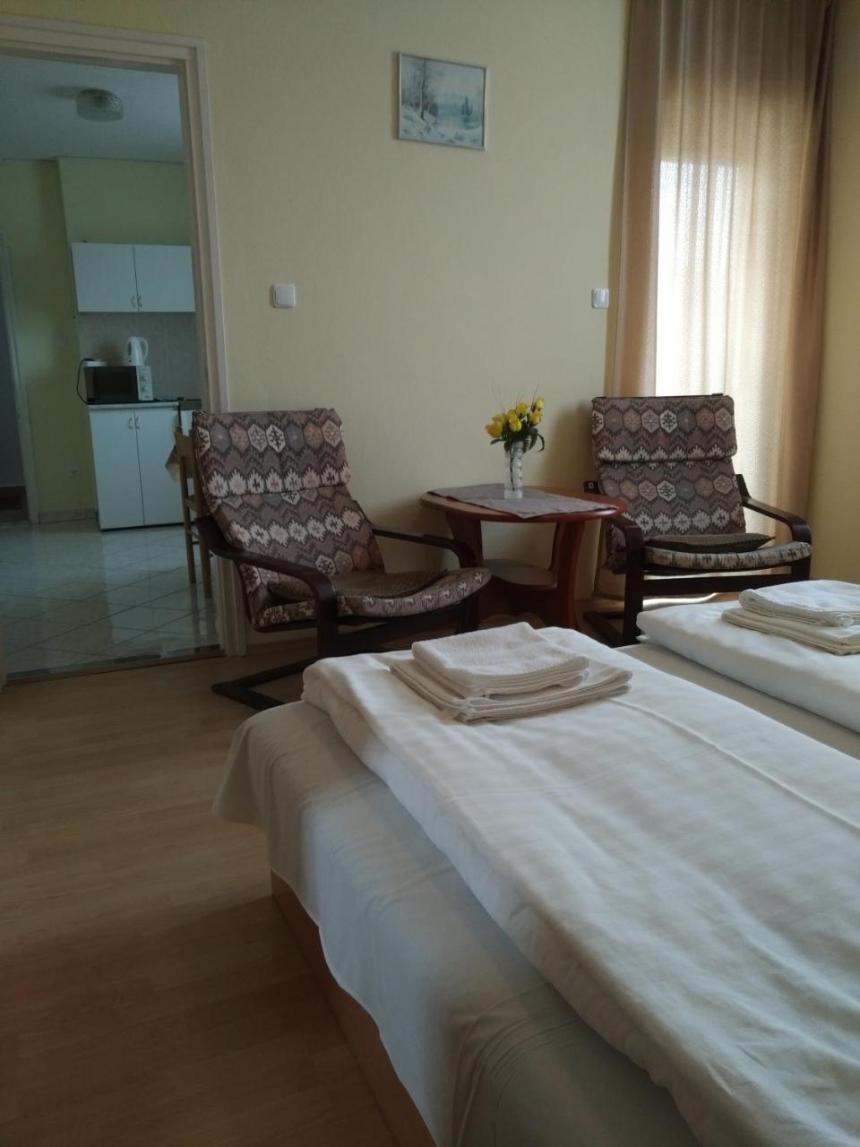 Villa Nova Heviz Ngoại thất bức ảnh